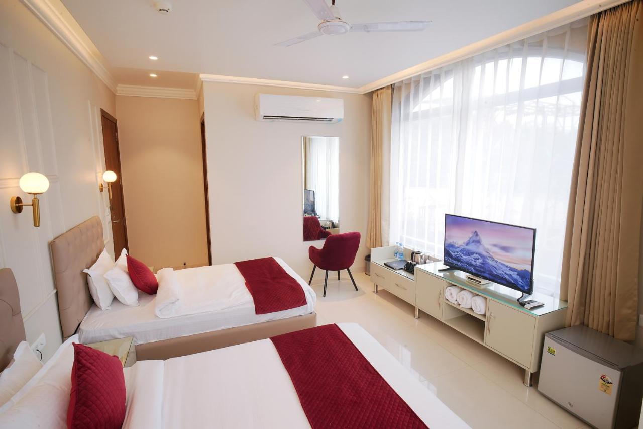 Hotel Green Land Heights Amritsar Exterior foto